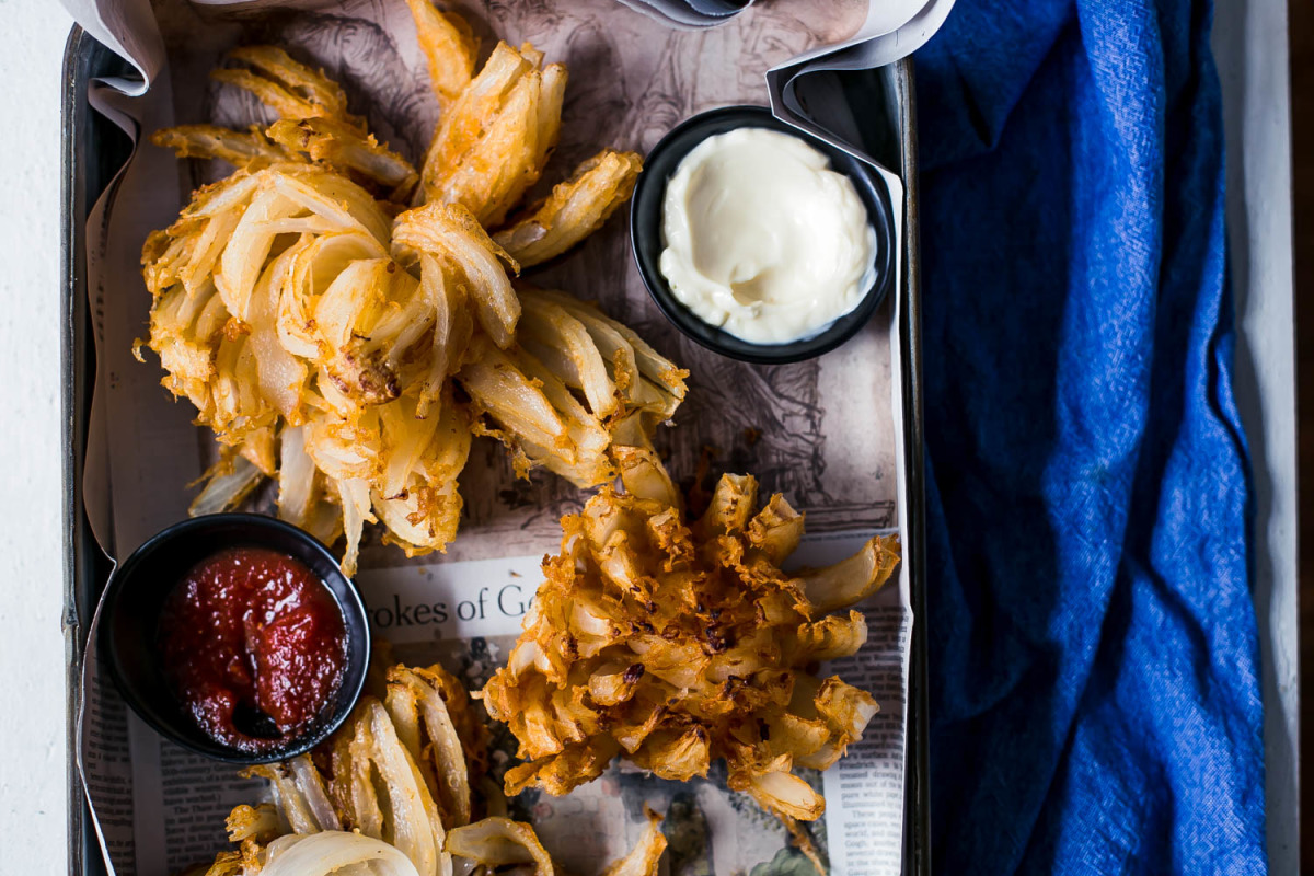 outback-steakhouse-nutrition-bloomin-onion-besto-blog